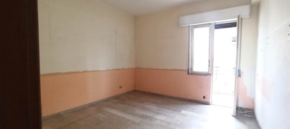 Apartamento de 4 divisões em Reggio Calabria, Italy N.º 35871 4