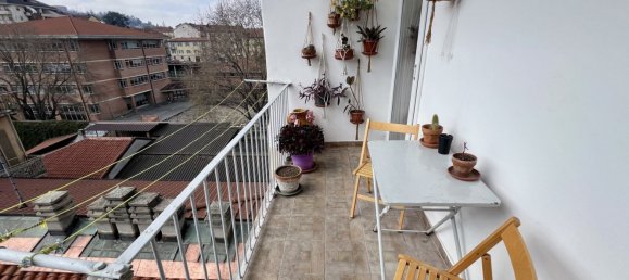 2 rooms Apartment in Turin, Italy No. 134289 2