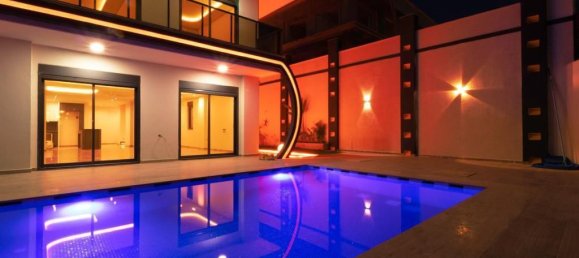 Villa 5+1 in Kargicak, Turkey No. 16724 8