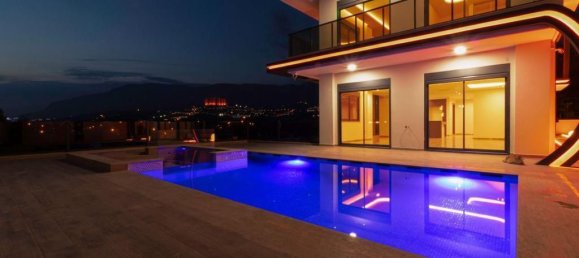 Villa 5+1 in Kargicak, Turkey No. 16724 6