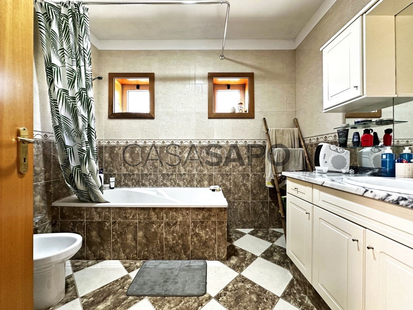 3 chambres Maison à Castelo da Maia, Portugal No. 213631