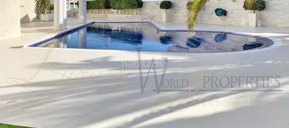 6 bedrooms Villa in Adeje, Spain No. 115928 6