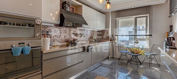 Квартира с 4 комнатами в Коньяалты, Турция № 23162 12