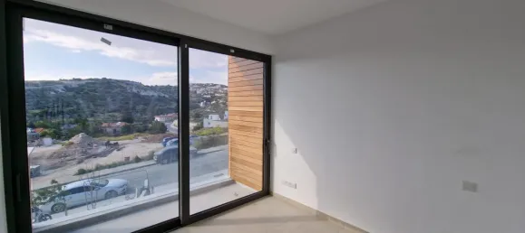 2 bedrooms Villa in Agios Tychonas, Cyprus No. 1444 4