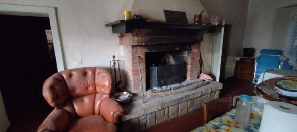 Земельный участок 800000м² в Роккастрада, Италия № 115187 4