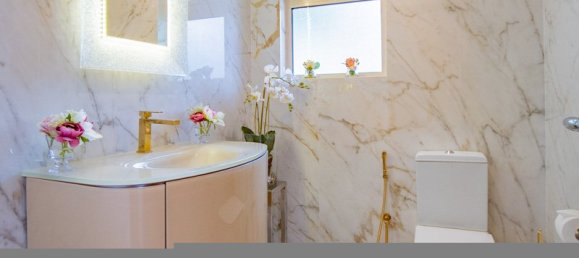 4 bedrooms Villa in Jumeirah Islands, UAE No. 3353 11