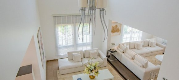 4 bedrooms Villa in Jumeirah Islands, UAE No. 3353 7