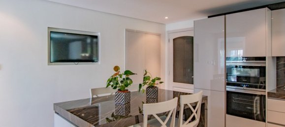 4 bedrooms Villa in Jumeirah Islands, UAE No. 3353 9