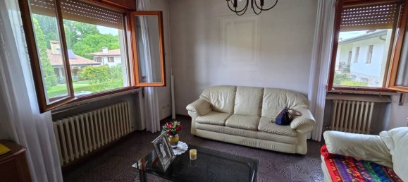 8 rooms House in Gaiarine, Italy No. 300809 2