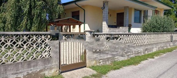 Villa de 3 habitaciónes en Udine, Italy No. 135096 7