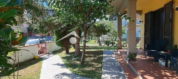 5 غرف نوم فيلا في Pisa, Italy رقم 221653 10