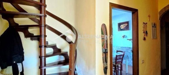 5 غرف نوم فيلا في Pisa, Italy رقم 221653 31