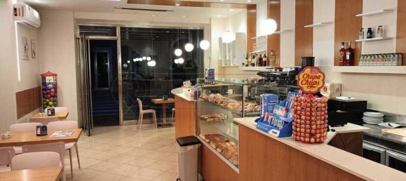 200m² Commercial property in Marsala, Italy No. 328645 2