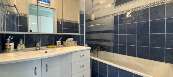 5 bedrooms Villa in Reims, France No. 247688 9