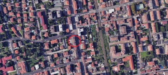 385m² Office in Novara, Italy No. 376357 5