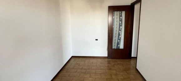 Apartamento de 4 divisões em Romano di Lombardia, Italy N.º 208829 34