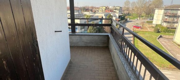 Apartamento de 4 divisões em Romano di Lombardia, Italy N.º 208829 37