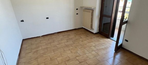 Apartamento de 4 divisões em Romano di Lombardia, Italy N.º 208829 16