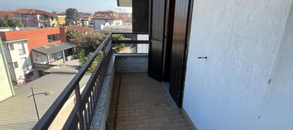 Apartamento de 4 divisões em Romano di Lombardia, Italy N.º 208829 40