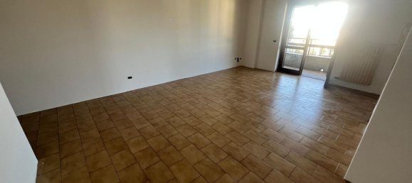 Apartamento de 4 divisões em Romano di Lombardia, Italy N.º 208829 17
