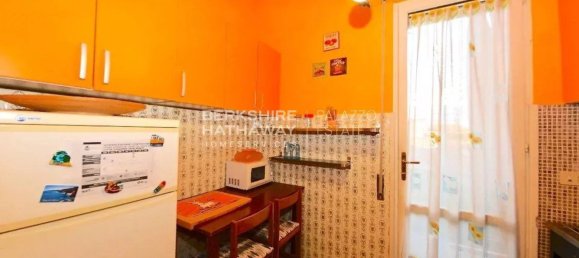 4 rooms Apartment in Viareggio, Italy No. 68720 5