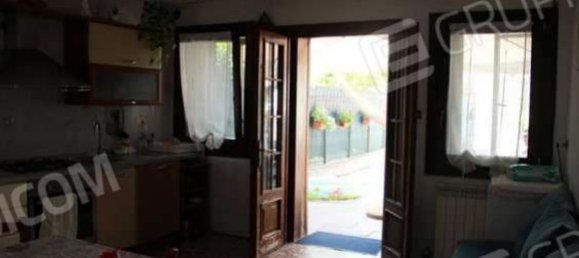 Casa de 3 habitaciónes en Arcole, Italy No. 192802 7