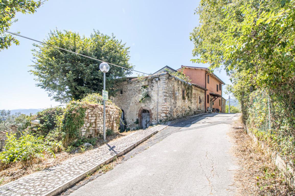 Studio in Colli sul Velino, Italy, Nr. 176536