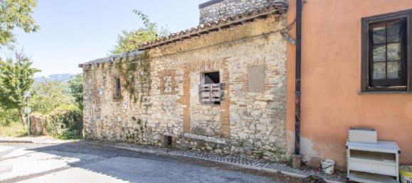 Studio in Colli sul Velino, Italy, Nr. 176536 3