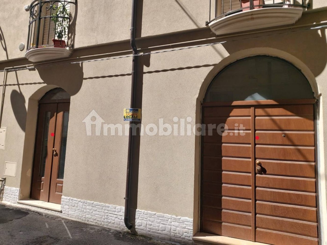 25m² Warehouse in Ortona, Italy No. 271099