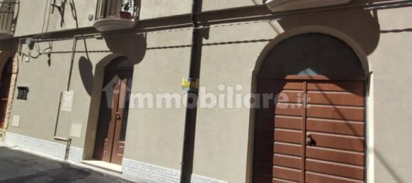 25m² Warehouse in Ortona, Italy No. 271099 4