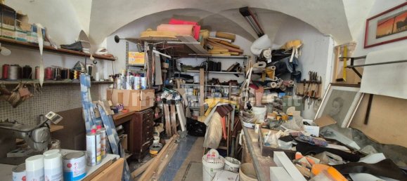 25m² Warehouse in Ortona, Italy No. 271099 14