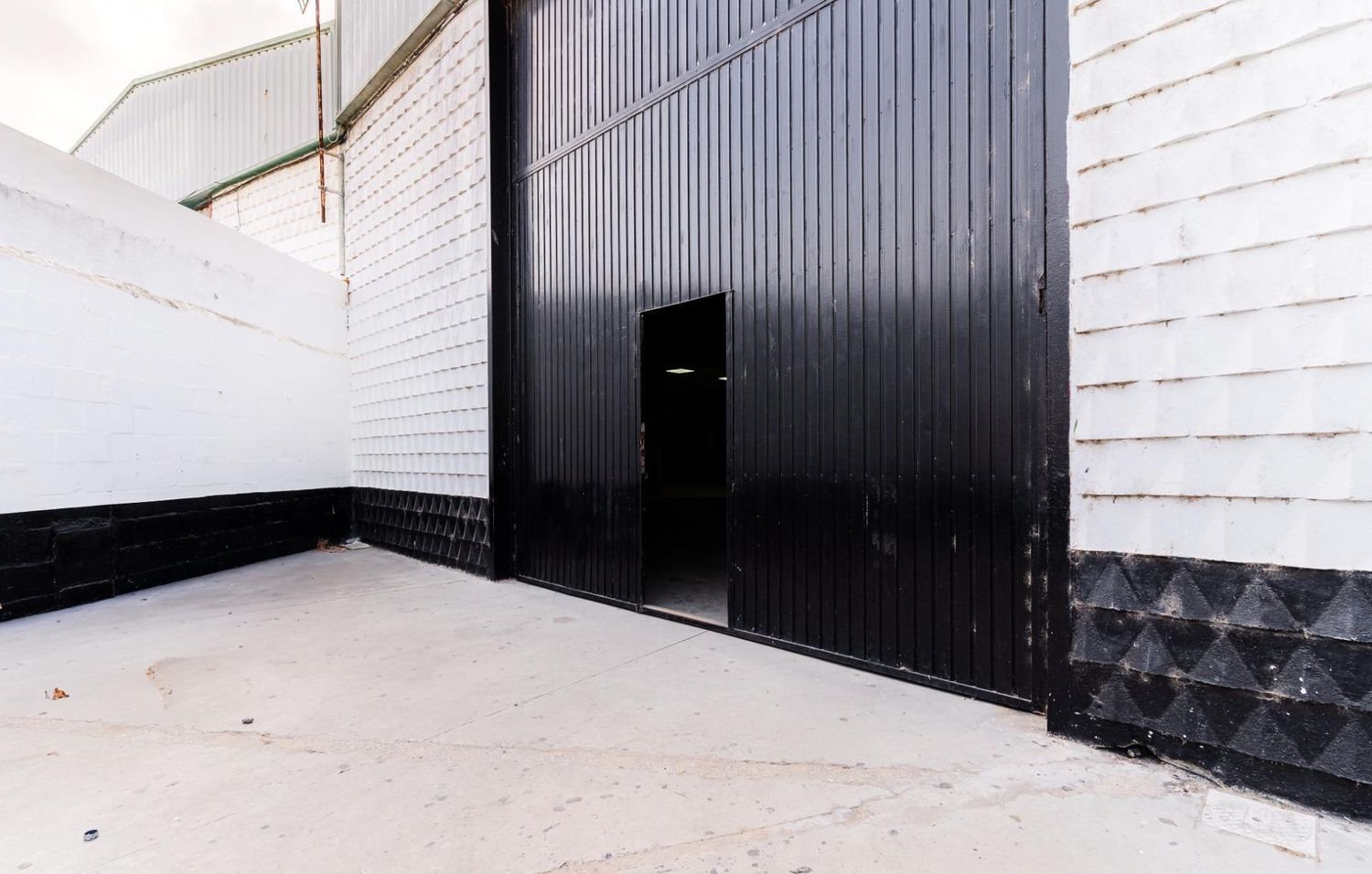  مستودع في Cadiz, Spain 400متر مربع رقم 231840