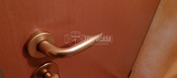 Квартира с 3 спальнями в Пинероло, Италия № 63217 10