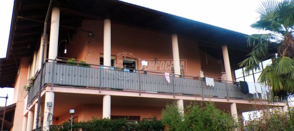 Квартира с 3 спальнями в Пинероло, Италия № 63217 17