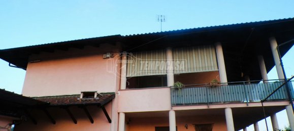 Квартира с 3 спальнями в Пинероло, Италия № 63217 14