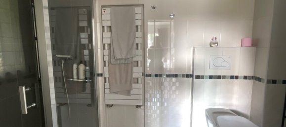 4 bedrooms House in Yvelines, France No. 130415 2