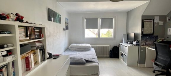 4 bedrooms House in Yvelines, France No. 130415 7