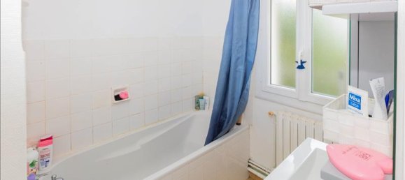 2 bedrooms House in Auch, France No. 322002 4