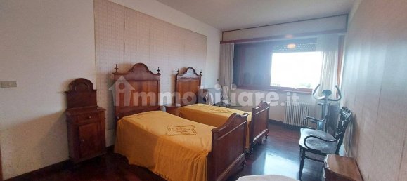 3 bedrooms Penthouse in Ferrara, Italy No. 89368 35