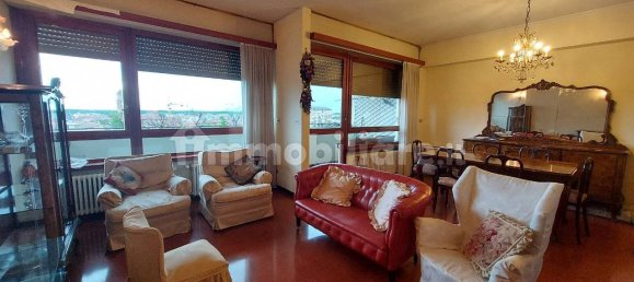 3 bedrooms Penthouse in Ferrara, Italy No. 89368 2