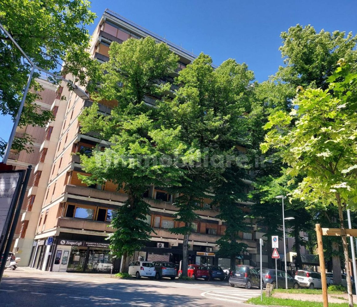 3 bedrooms Penthouse in Ferrara, Italy No. 89368