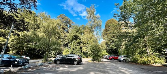  Parking in Lambersart, France No. 91797 3