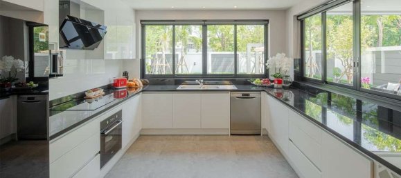 4 bedrooms House in Chiang Mai, Thailand No. 26962 4