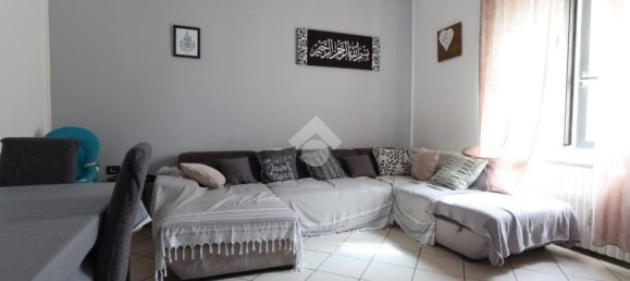 3 bedrooms Apartment in Reggio Emilia, Italy No. 372265 9