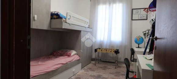 3 bedrooms Apartment in Reggio Emilia, Italy No. 372265 25