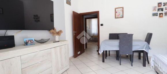 3 bedrooms Apartment in Reggio Emilia, Italy No. 372265 8