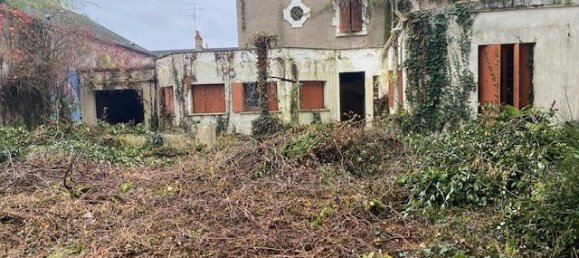 Bâtiment à Saint-Jean-de-la-Ruelle, France 200m² No. 228983 5