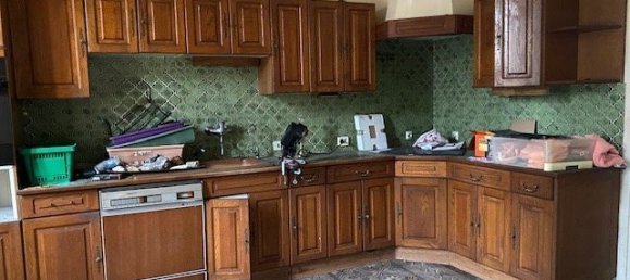 Bâtiment à Saint-Jean-de-la-Ruelle, France 200m² No. 228983 4