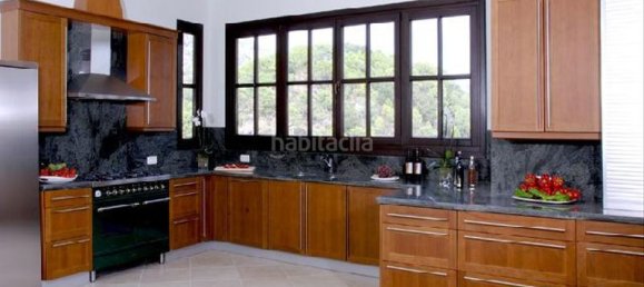 5 chambres Villa à Benahavis, Spain No. 28890 3