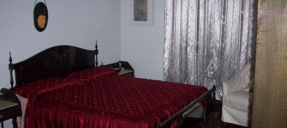 Квартира с 3 спальнями в Альпиньяно, Италия № 160862 6